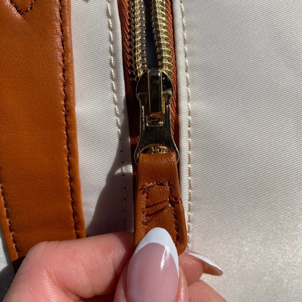 Reisetasche - Stil Und Regenschutz