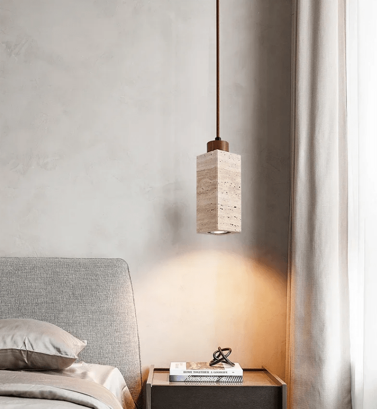 Hengende Lampe i Naturlig Stein – Eleganse og Autentisitet