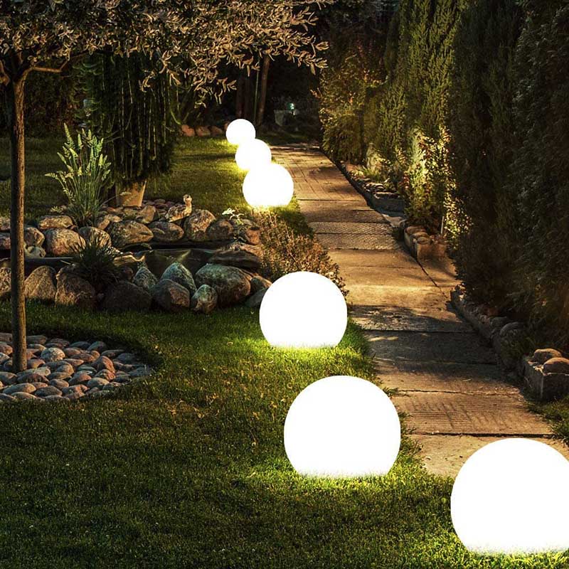 Trådlös Utomhus Spherical Lampa – Elegant och Nomad Belysning