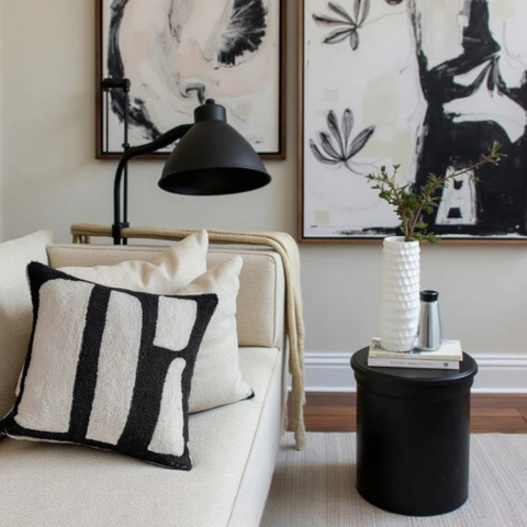 Dekorativ Kudde Med Zebramönster – Vild och Elegant Touch