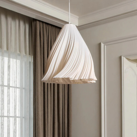 Wavy Fabric Ceiling Light – Chic and Airy Style