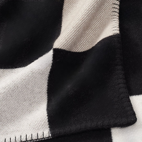 Kratka w Szkocką – Nowoczesna Elegancja i Przytulny Komfort