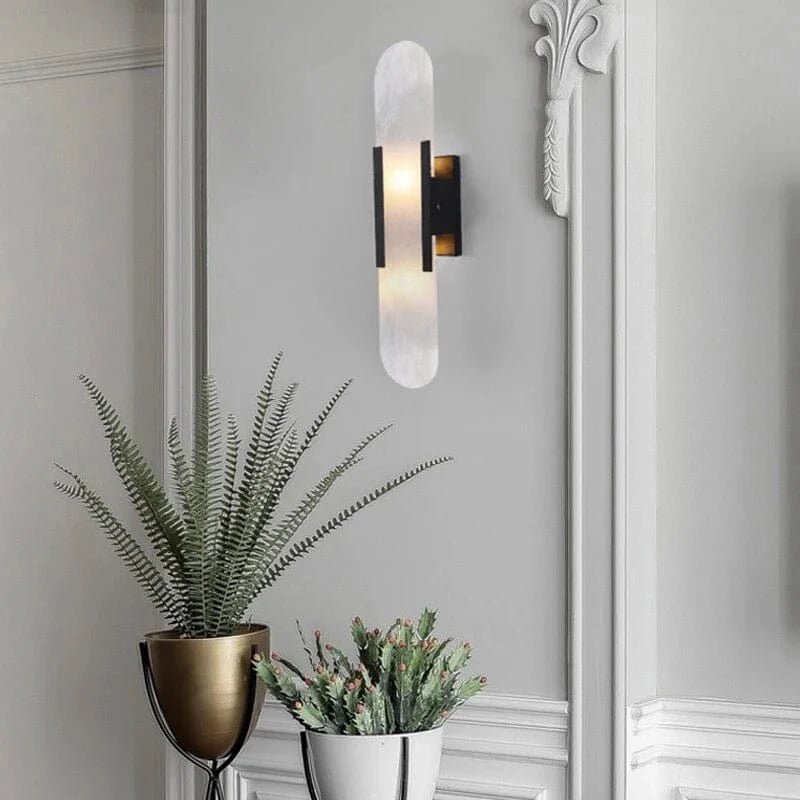 Aplica LED Neagră și Aurie – Eleganță Modernă și Design Chic
