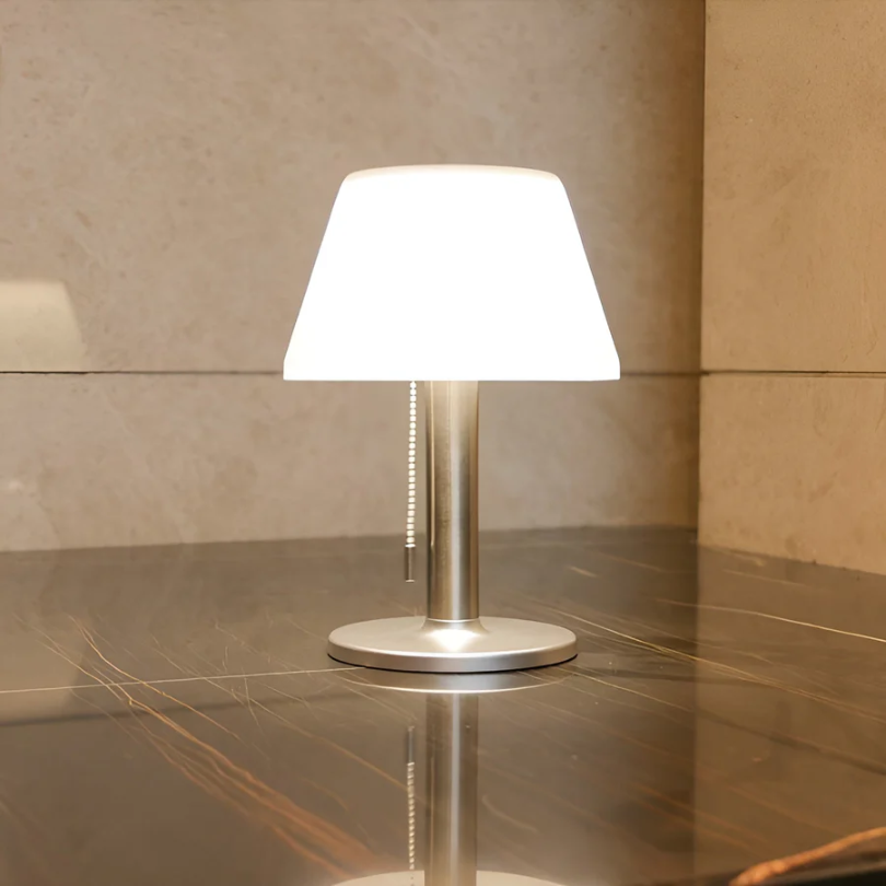 Lampada Solare Da Tavolo Elegante – Stile E Raffinatezza