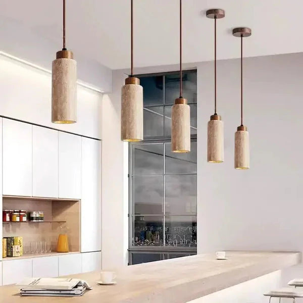 Hengende Lampe i Naturlig Stein – Eleganse og Autentisitet