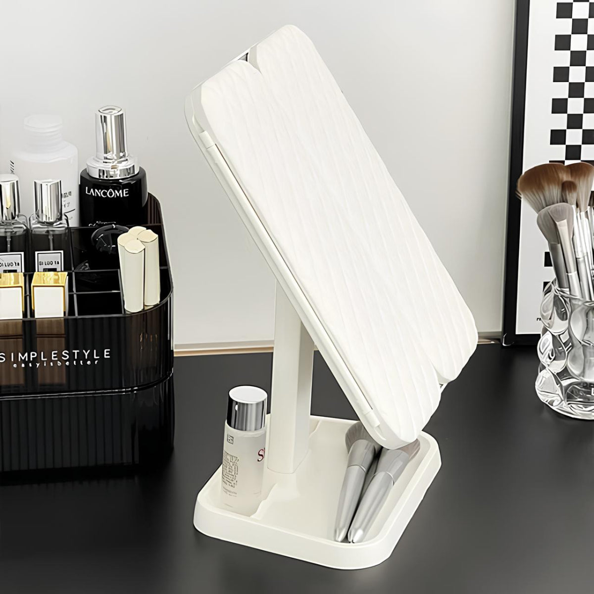 Intelligens Tükör — LED Világítás és Modern Kijelző 