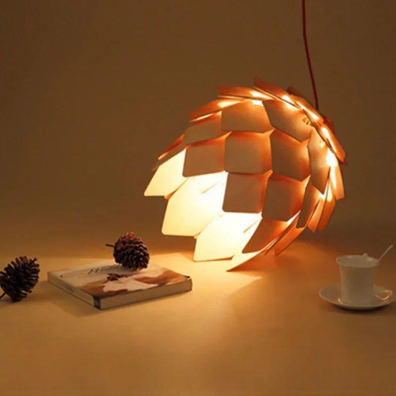 תאורה תלויה פסלנית – עיצוב בהשראת הטבע 