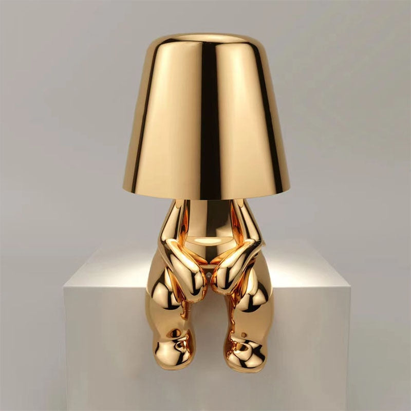 Moderní Stolní Lampa – Minimalistická Elegance A Jemné Světlo 