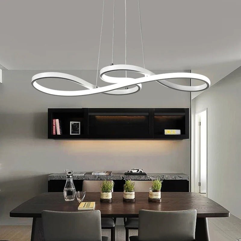 Suspensão LED Moderna em Anéis – Design Elegante e Futurista 