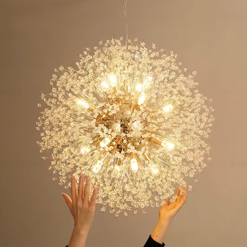 Lampadario in cristallo a sospensione – Eleganza e brillantezza senza tempo 