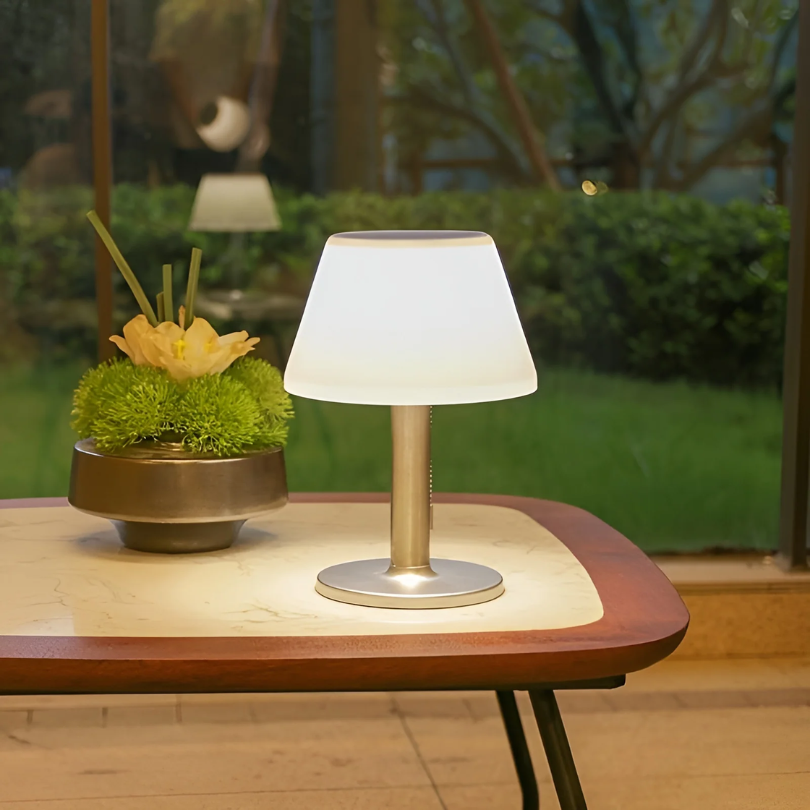 Elegant Solarlampe til Bordet – Stil og Raffinement 