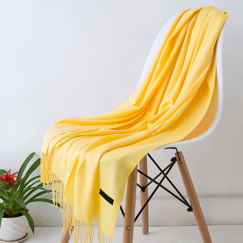 Clara | Pitkä huivi naisille – Elegantti pehmeys ja lämpö 