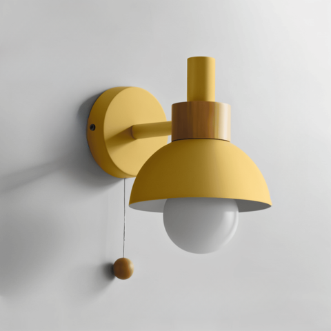 Pastellfarget vegglampe med trekkbryter - myk belysning og moderne stil