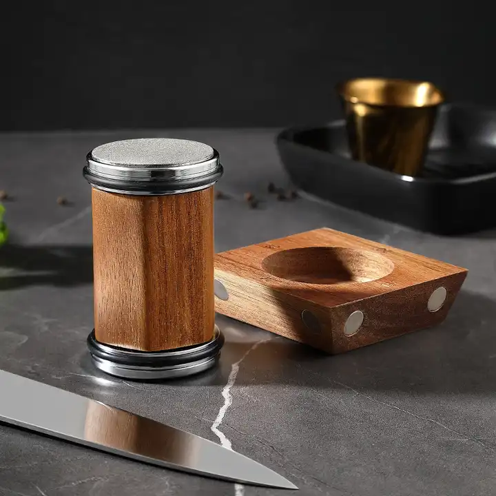 Ascuțitoare magnetică pentru cuțite - ascuțire rapidă și precisă