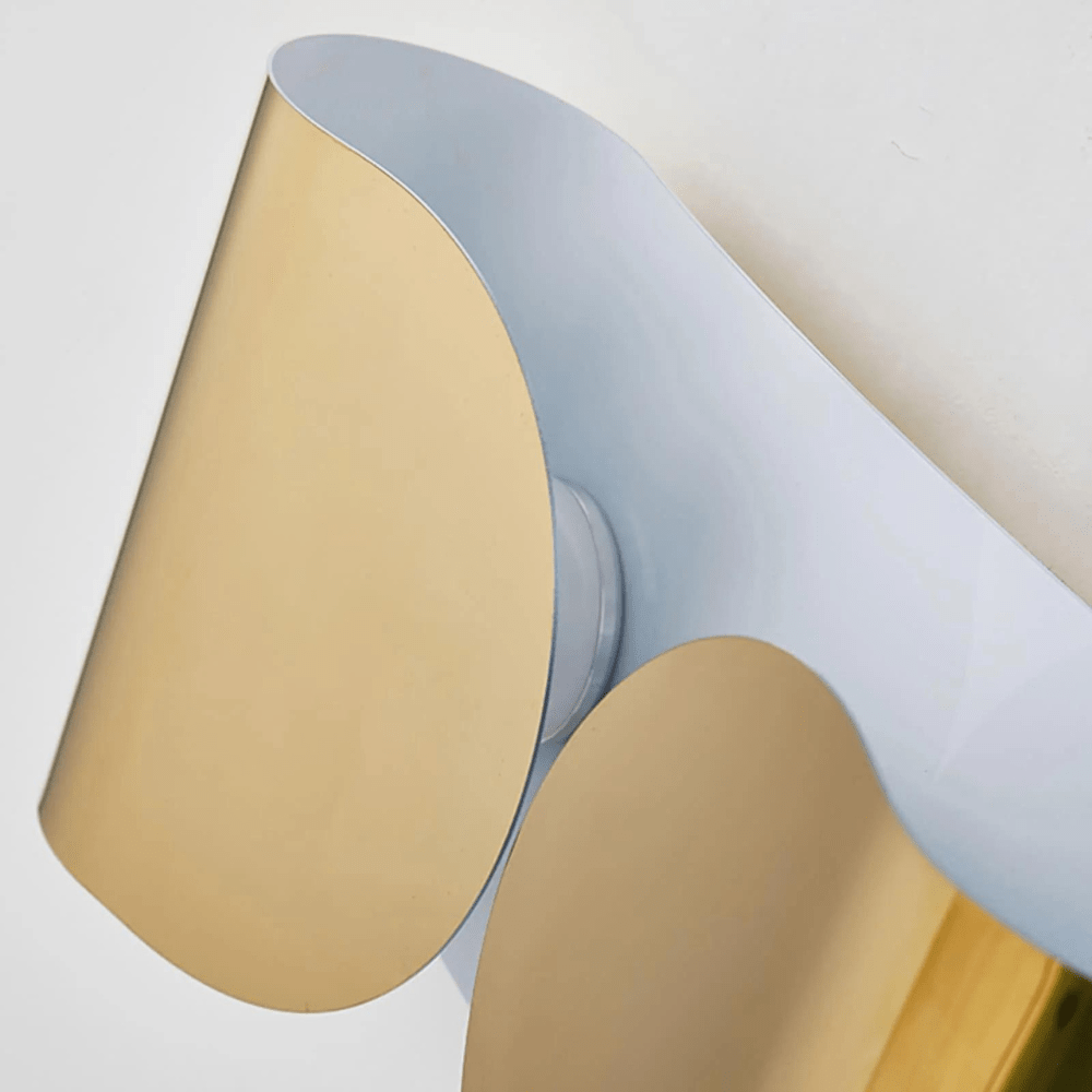 LED Vegglampe — Moderne Belysning med Dobbel Stråle 