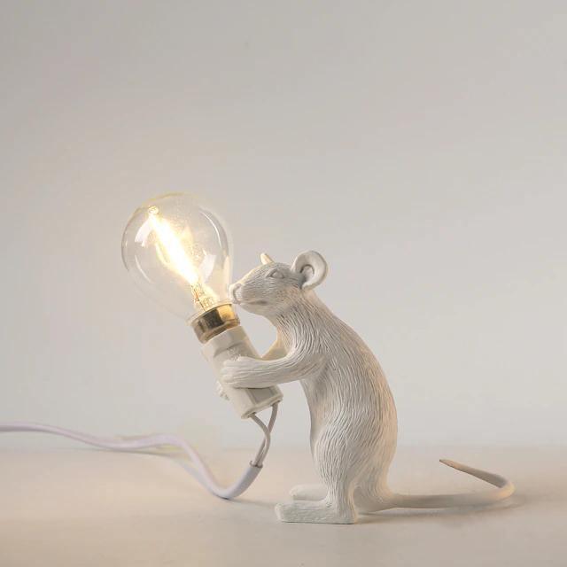 Skrivbordslampa Mus – Original dekoration och trendig belysning 