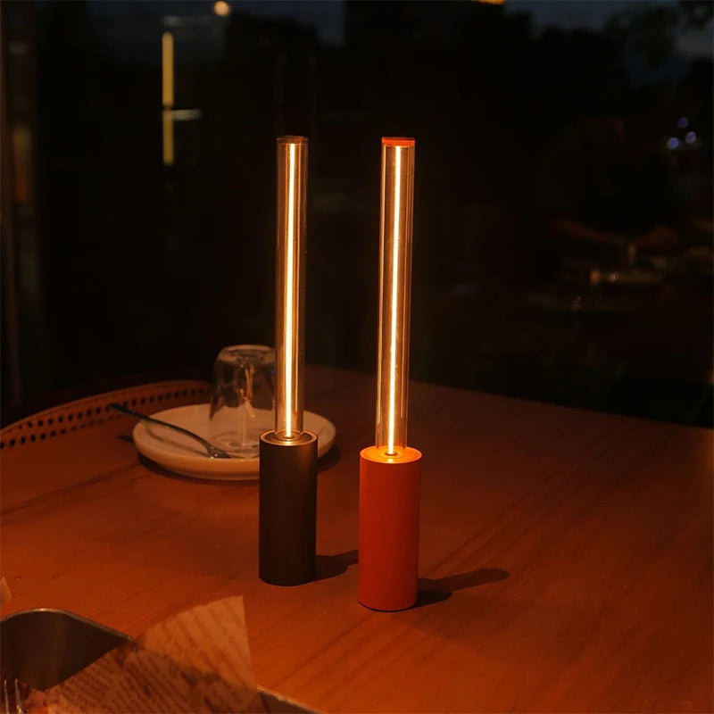 LED lampa ve tvaru tyče – moderní a elegantní osvětlení 