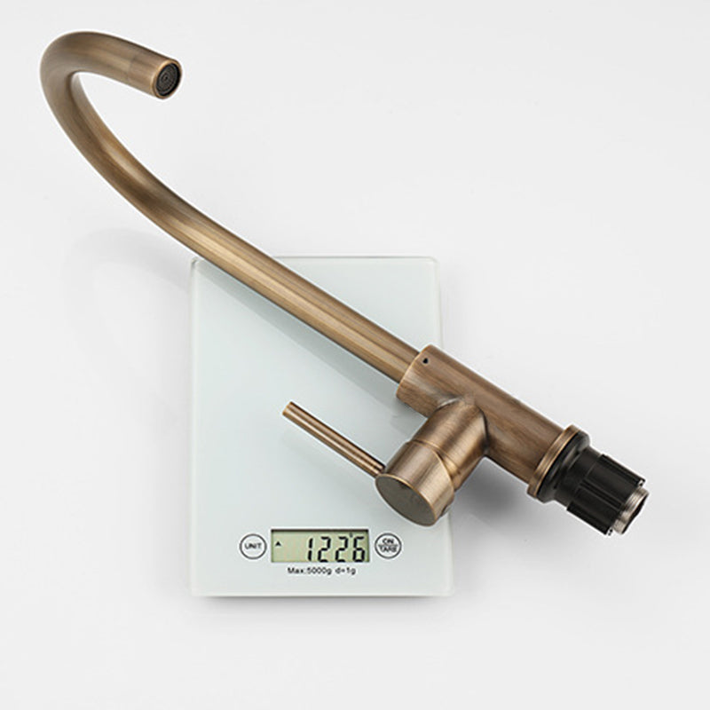 Robinet de Cuisine Élégant – Bronze Antique et Design Raffiné