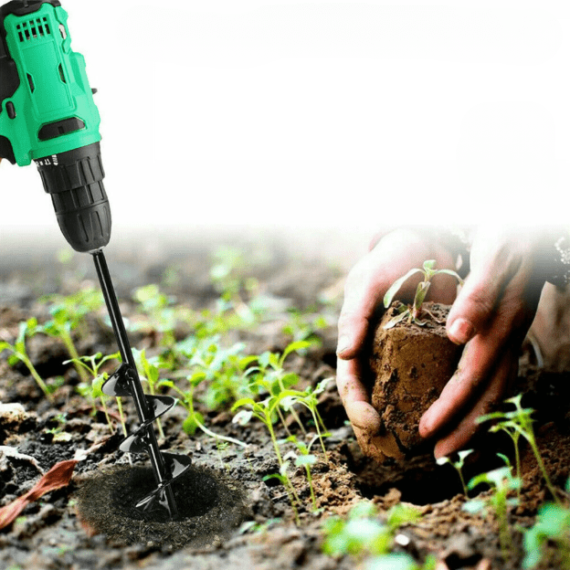 Šroubová vrtací hlava pro vrtačku 